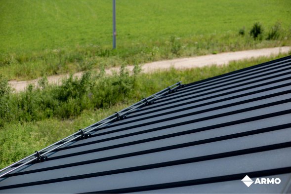 Самозащелкивающаяся кровля ARMO с карнизным подгибом Rooftop Бархат Zn275